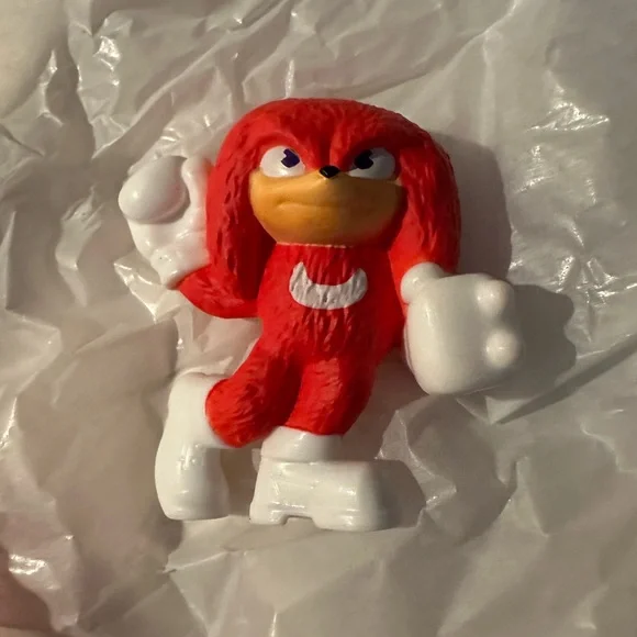 2024 McDONALD'S HAPPY MEAL Sonic The Hedgehog 3 - Knuckles Red Roller Toy #5 - Picture 3 of 8